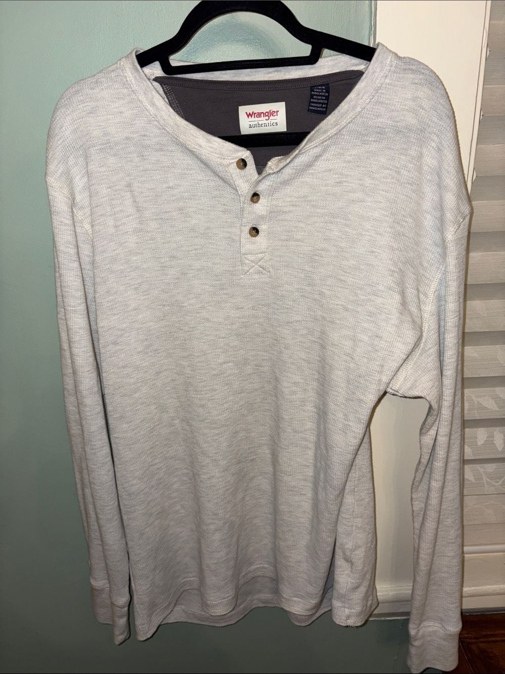 Wrangler Authentics Mens Large Waffle Knit Henley Long Sleeve Shirt Gray